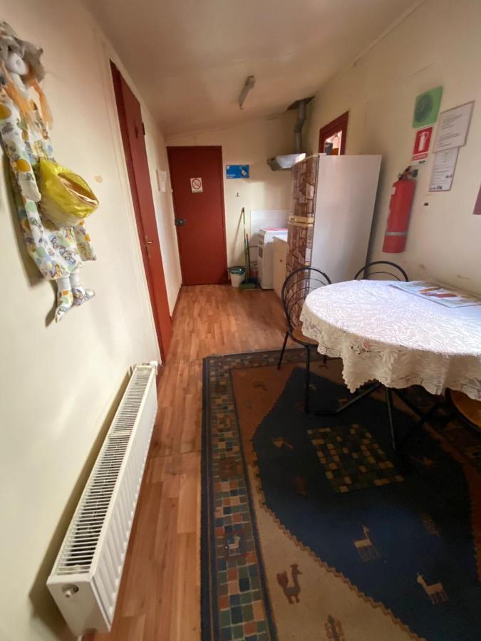 Hostal Bernardita Puerto Natales Eksteriør billede