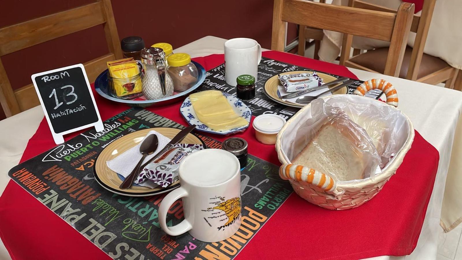 Hostal Bernardita Puerto Natales Eksteriør billede